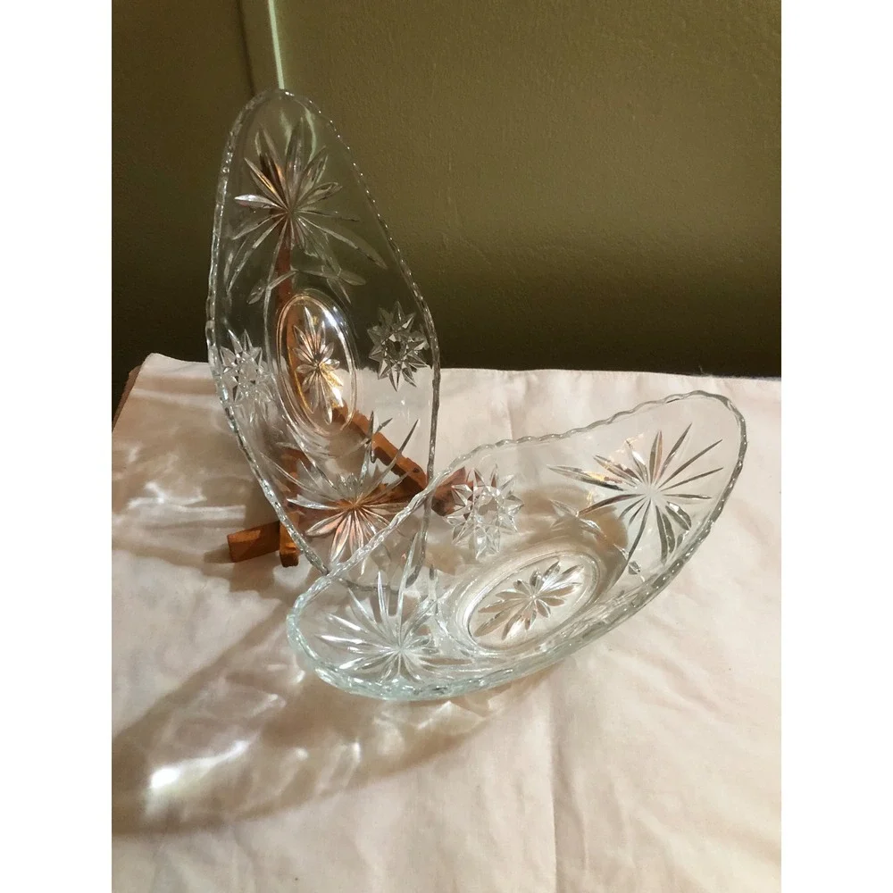 Vintage Anchor Hocking Star of David Glass Banana Boat Dish Scalloped 9.5in